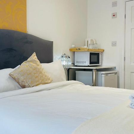 Mayday House Hotel Лондон Екстериор снимка