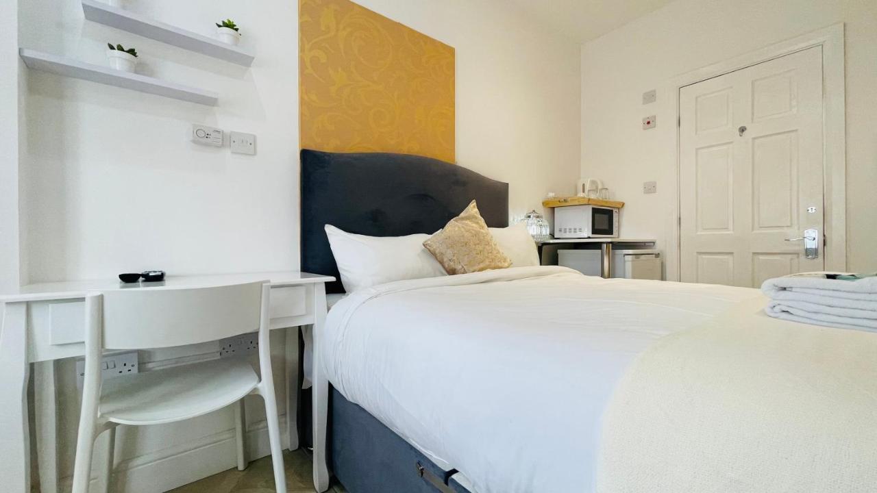 Mayday House Hotel Лондон Екстериор снимка
