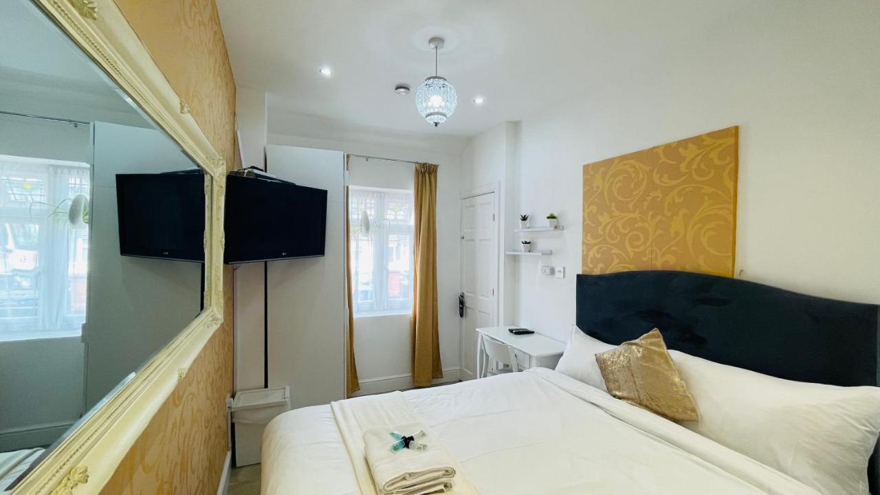 Mayday House Hotel Лондон Екстериор снимка